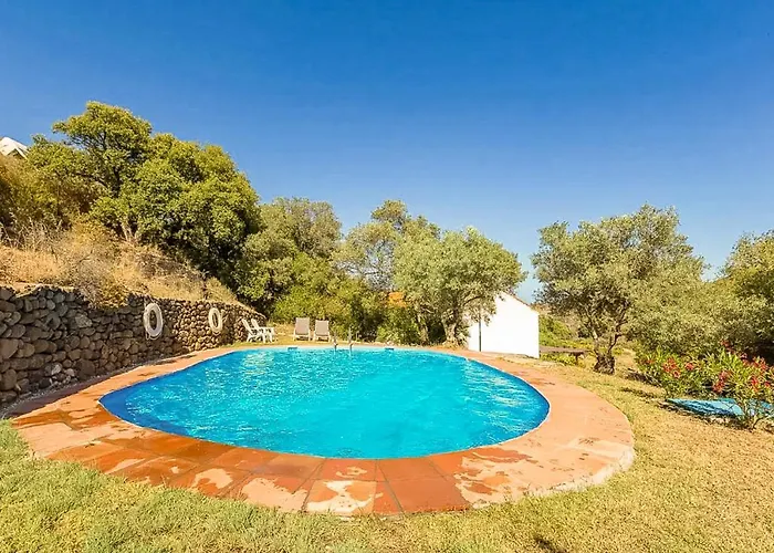 بيت للعطل Sta Teresa, Casa Grande إِستيبونا