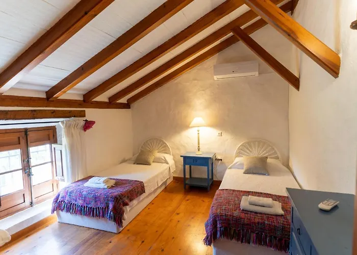 Sta Teresa, Casa Grande * إِستيبونا